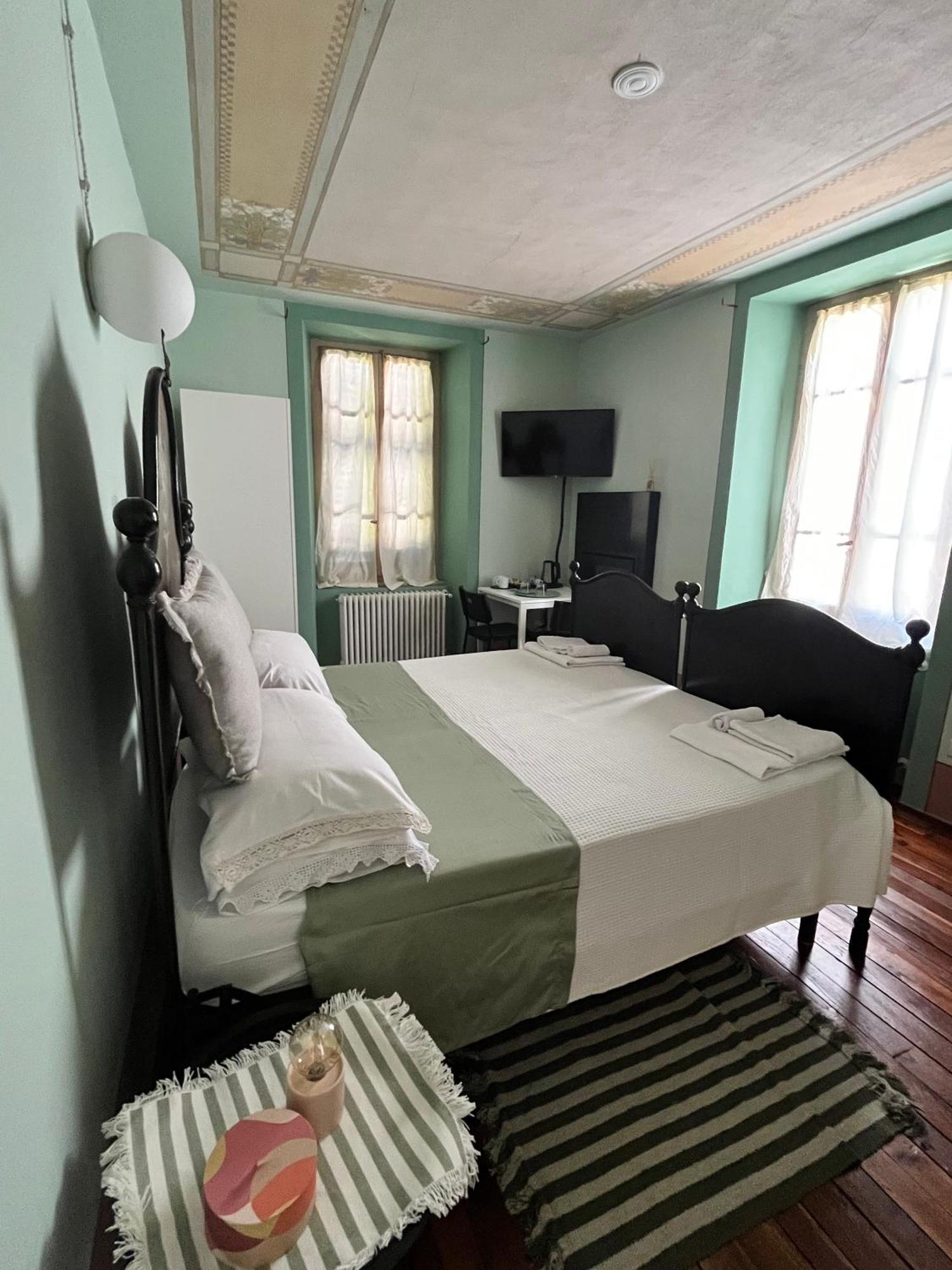 Rl - Boutique Suites & Apartments Bienno Bagian luar foto