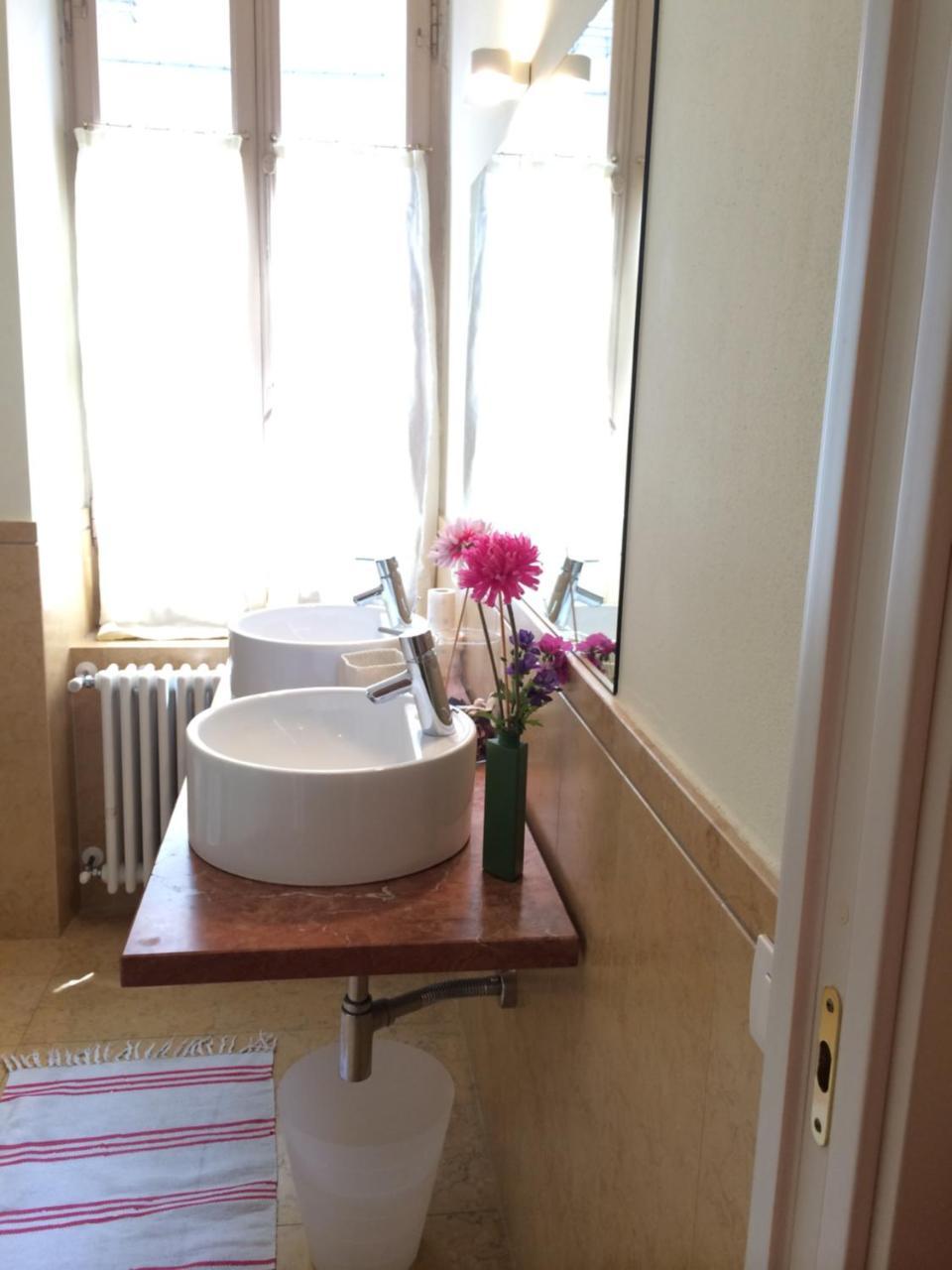 Rl - Boutique Suites & Apartments Bienno Bagian luar foto